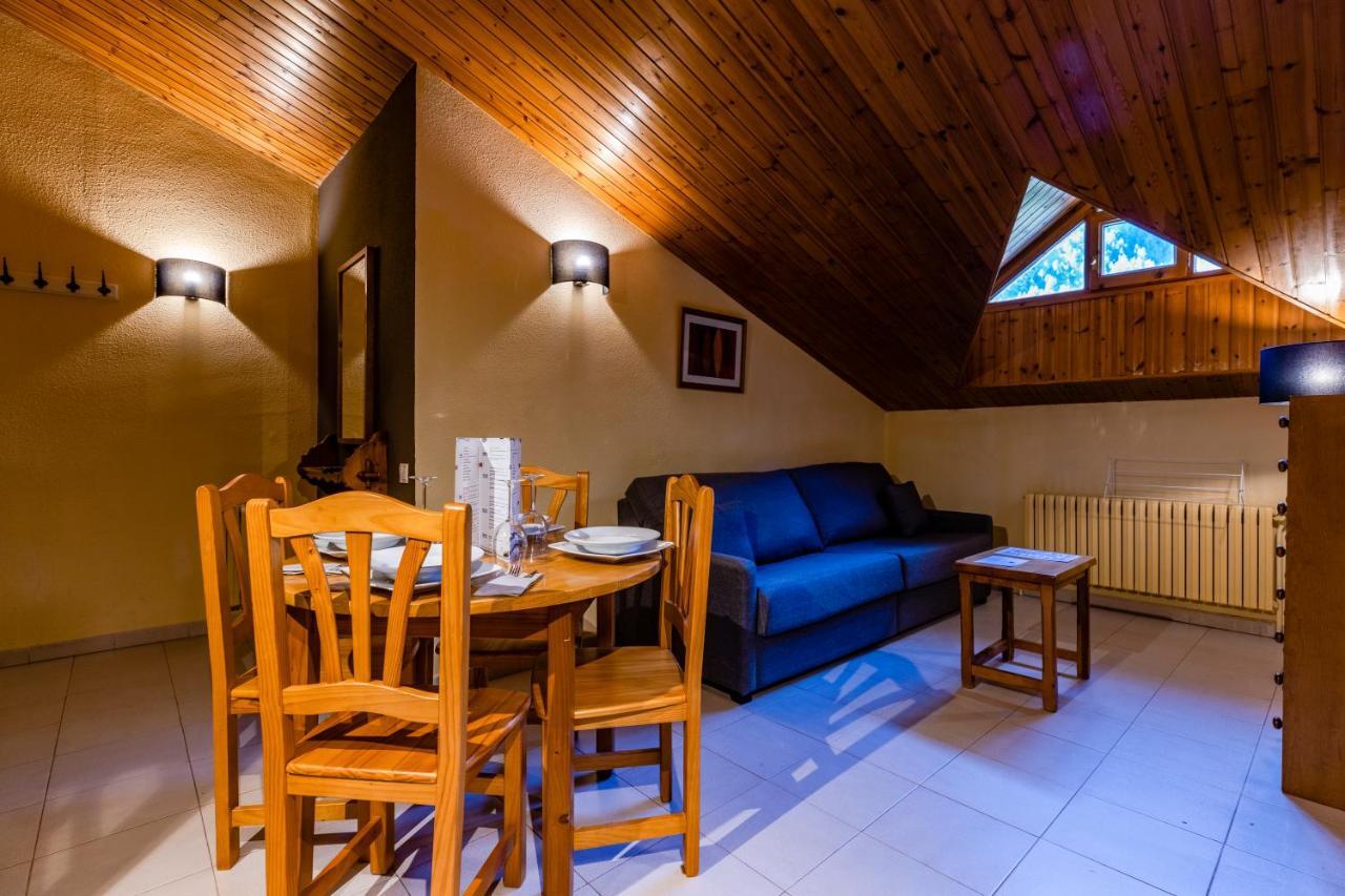 Apartamentos Turisticos Poblado Аринсал Экстерьер фото